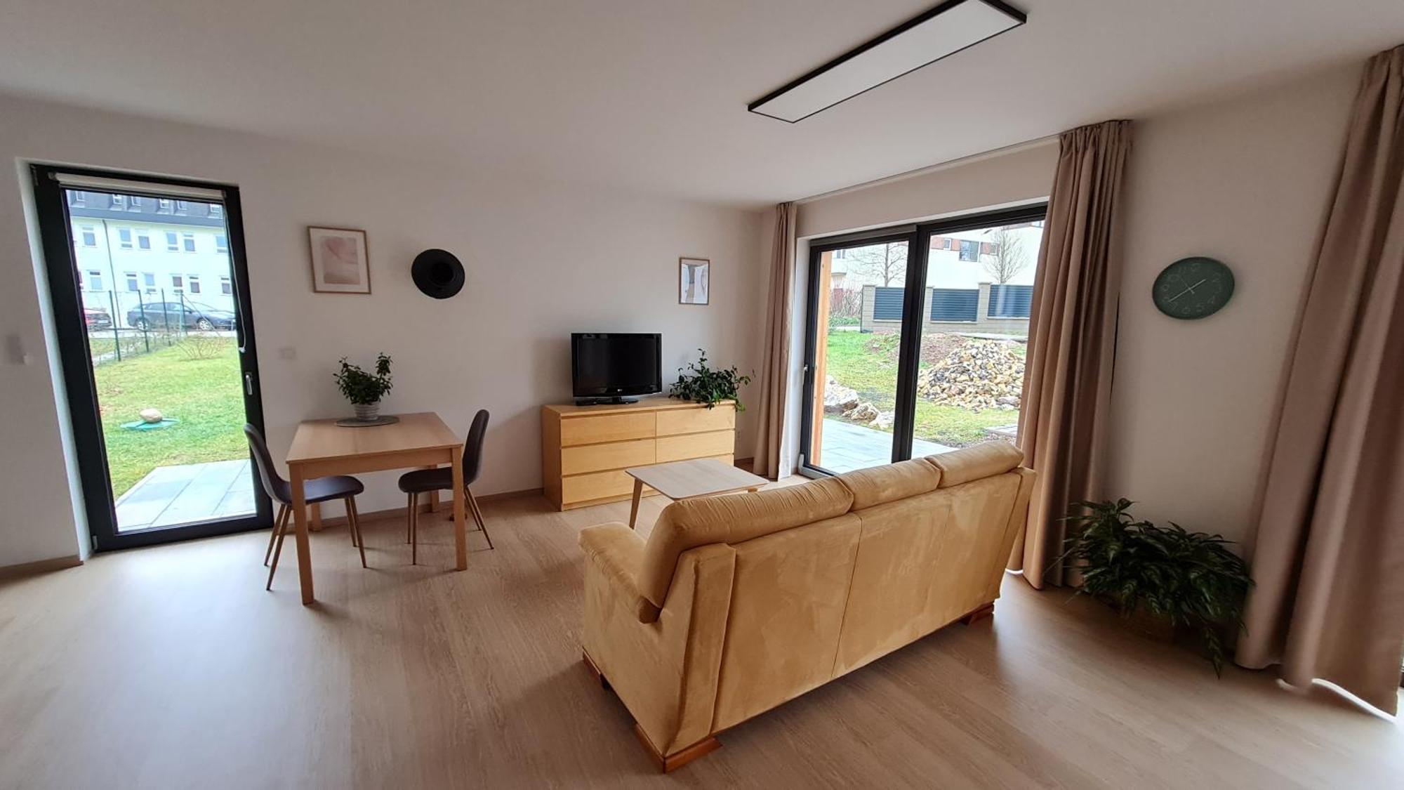 Apartmany Zamecka Jilemnice Exterior foto