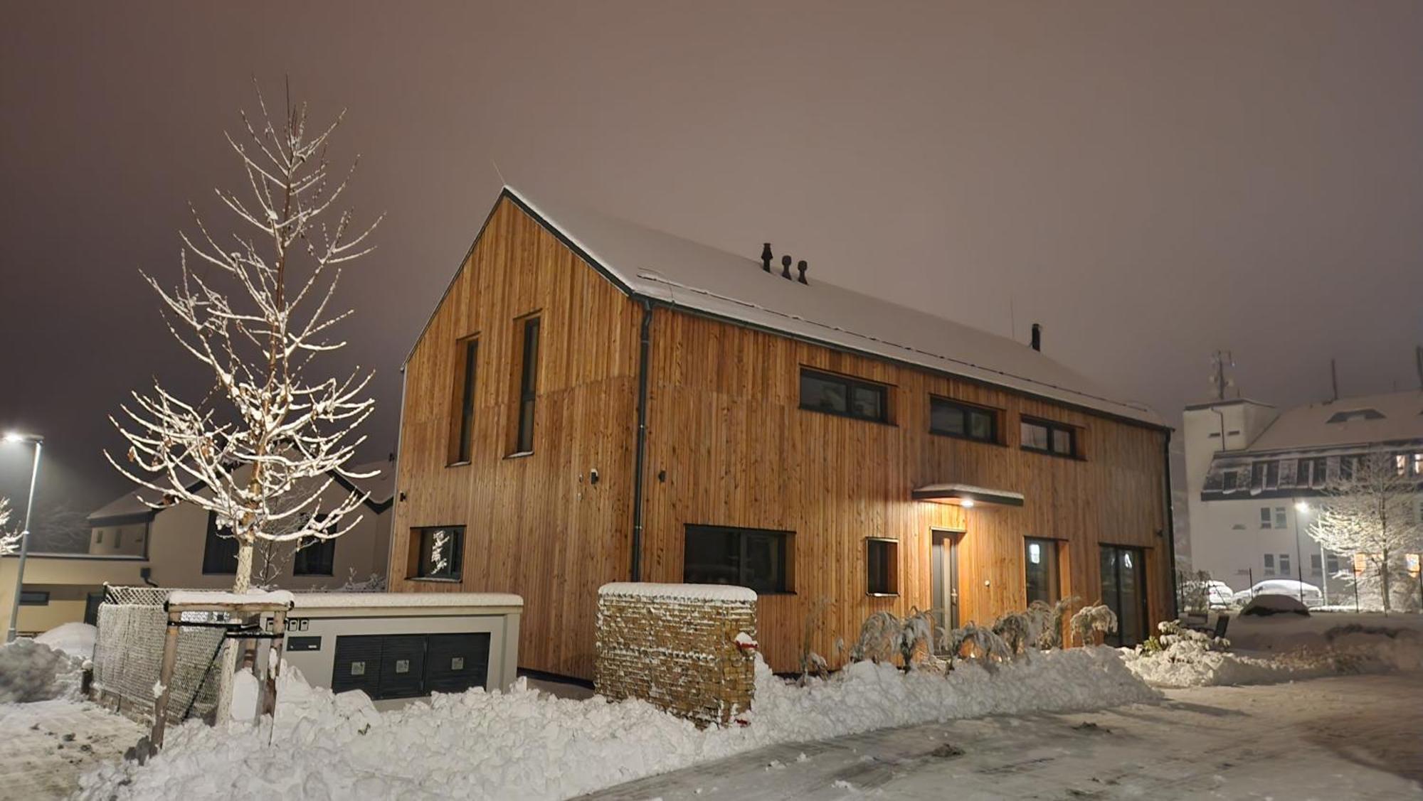Apartmany Zamecka Jilemnice Exterior foto